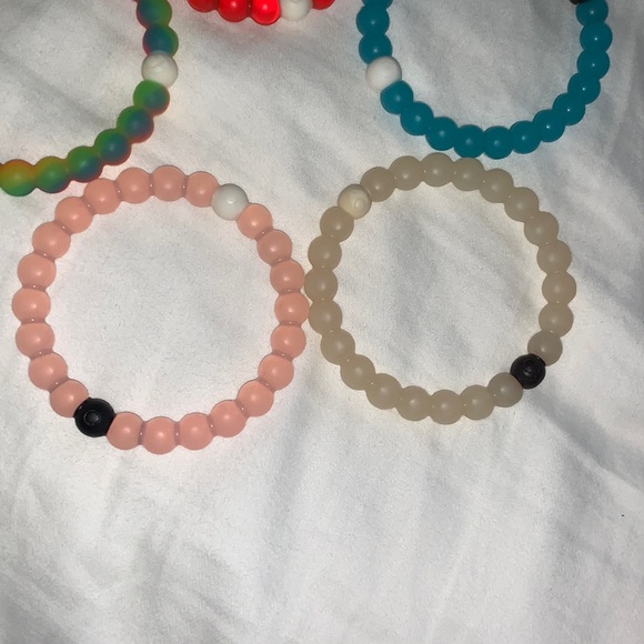 5 Lokai Bracelets Authentic - Picture 2 of 5
